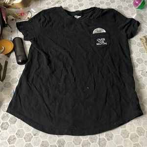 Old Navy XS Everywear Black Short Sleeve Over the Moon Graphic Pocket T